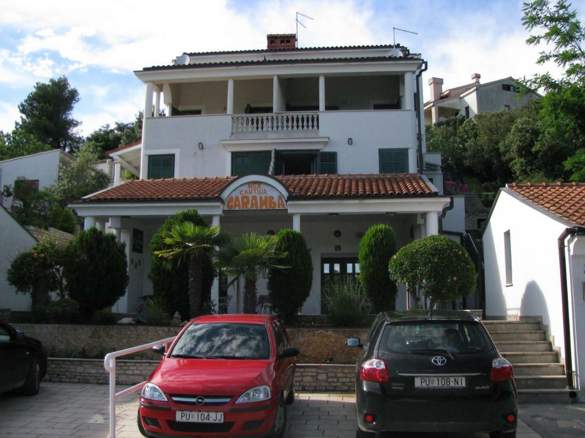 Garden Apartment Pjescana Uvala Exterior foto