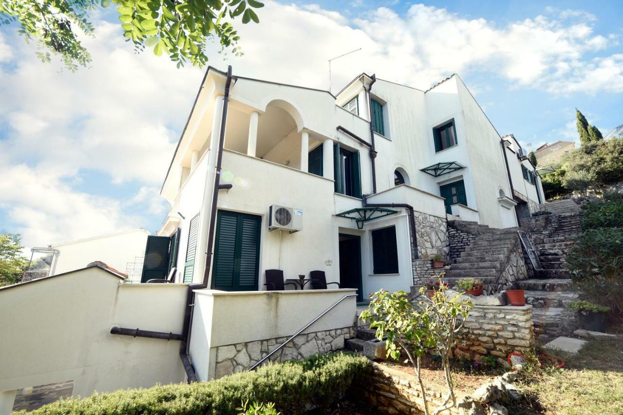 Garden Apartment Pjescana Uvala Exterior foto